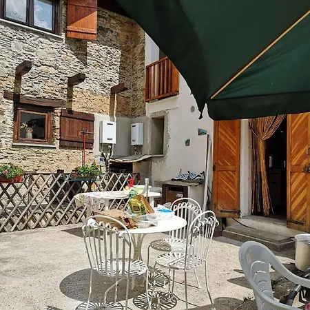 Vivimontagna Mathilda Perosa Argentina