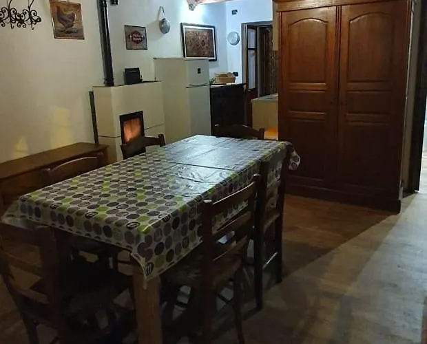 Vivimontagna Mathilda Ferienhaus Perosa Argentina